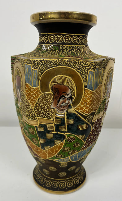 Oriental satsuma vase- D.L