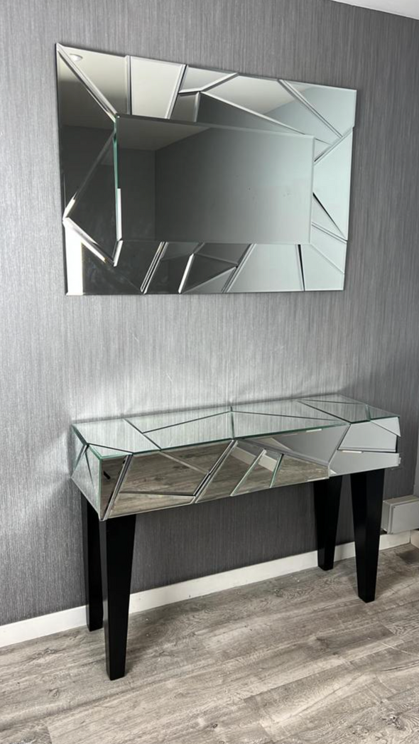 CONTEMPORARY ROYAL MIRROR AND CONSOLE TABLE - F.T