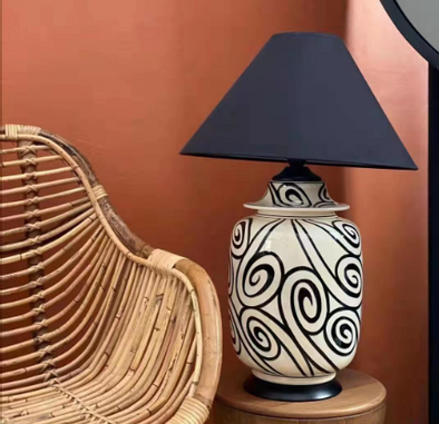 Black and White Swirl Ceramic Lamp - DE.L